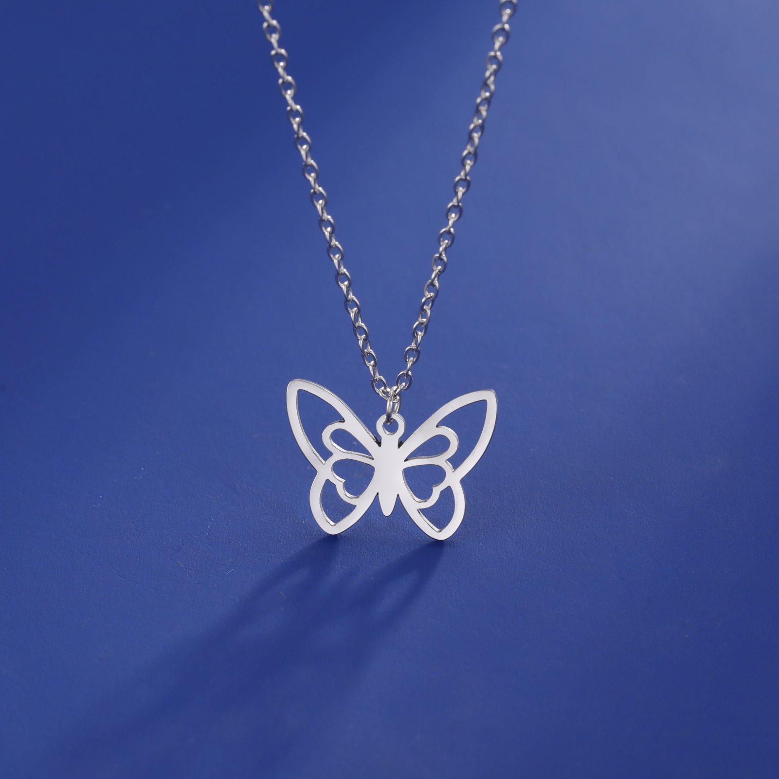 Butterfly Pendant Necklace for – Women'S Accessories Trends 2026 recenzja i cena