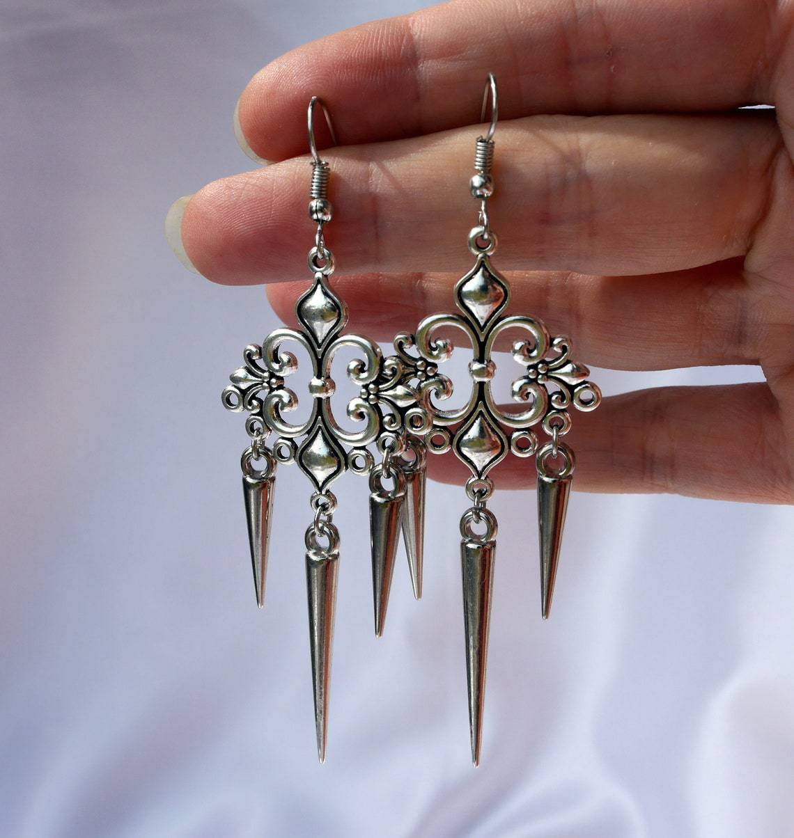Punk Rivet Earrings For Women  – Women'S Victorian Accessories recenzja i cena