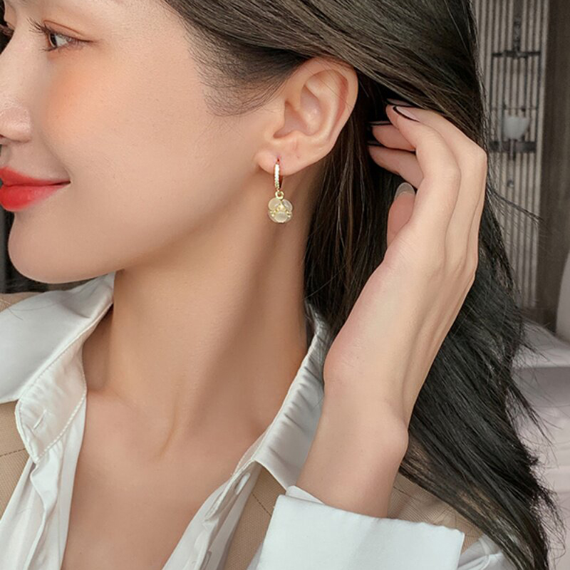 Elegant Cat's Eye Stone round  – Women'S Accessories Trends 2026 recenzja i cena