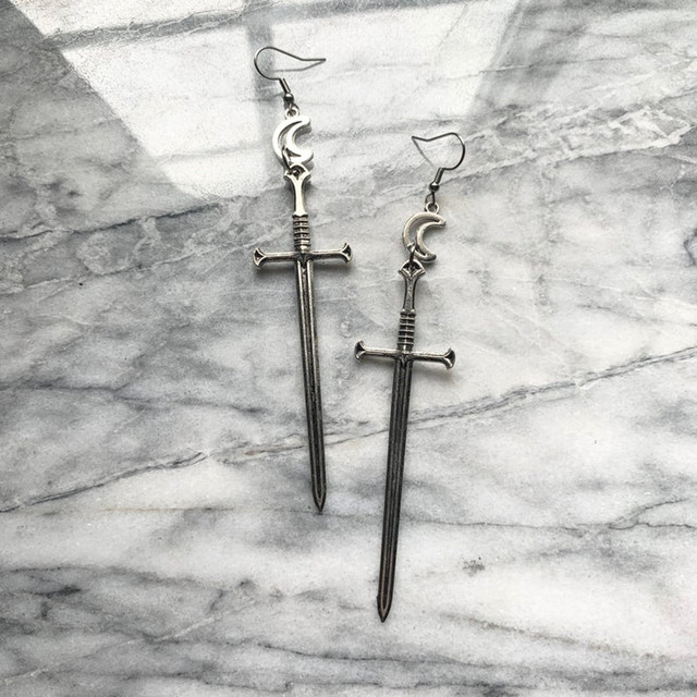 Sword Necklace,crescent Sword  – Women'S Victorian Accessories recenzja i cena