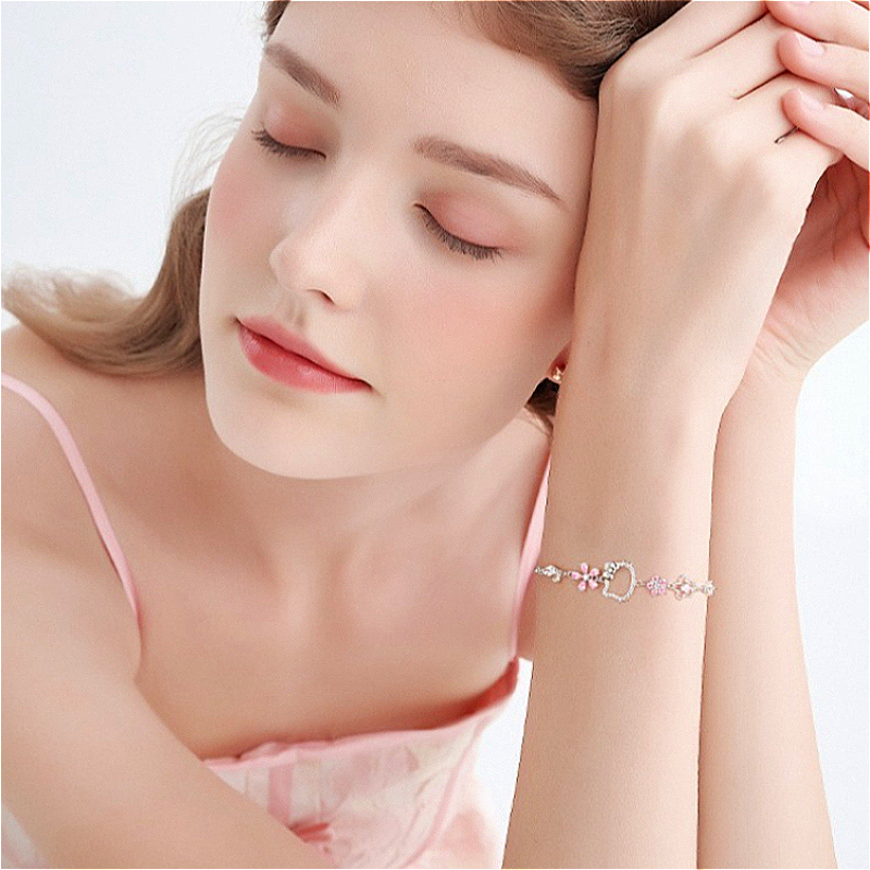 Genuine Sanrio Bracelet Hello  – Women'S Accessories Trends 2026 recenzja i cena